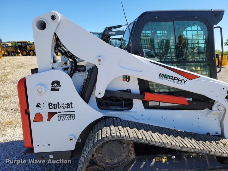 image for item EA2526 2020 Bobcat  T770 tracked skid steer loader