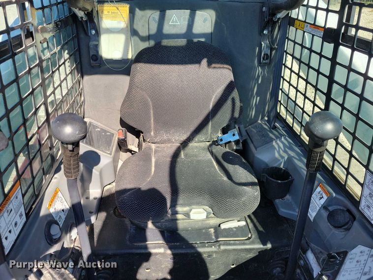 image for item EA2526 2020 Bobcat  T770 tracked skid steer loader