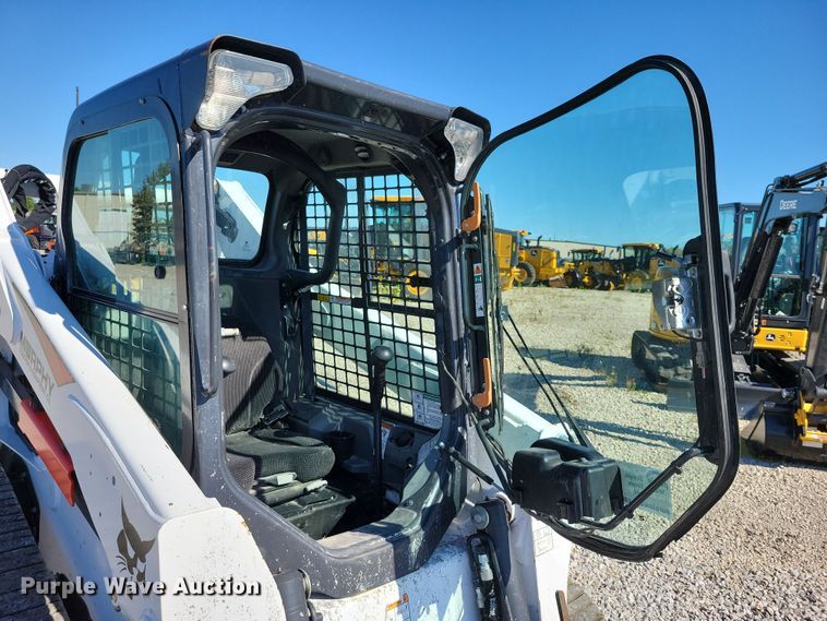 image for item EA2526 2020 Bobcat  T770 tracked skid steer loader