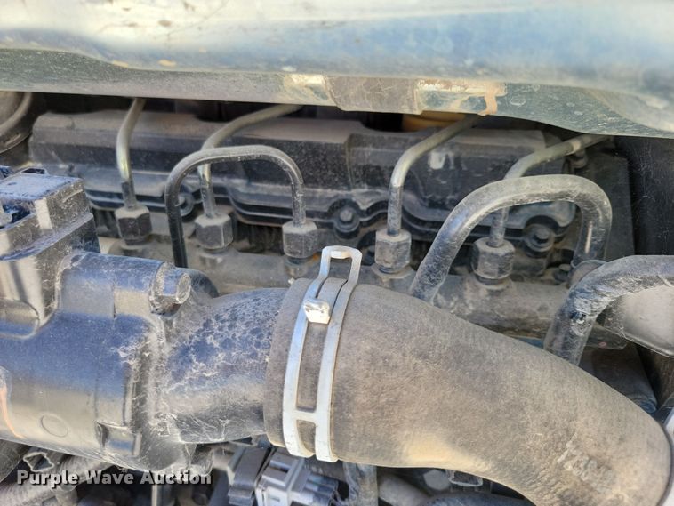 image for item EA2526 2020 Bobcat  T770 tracked skid steer loader