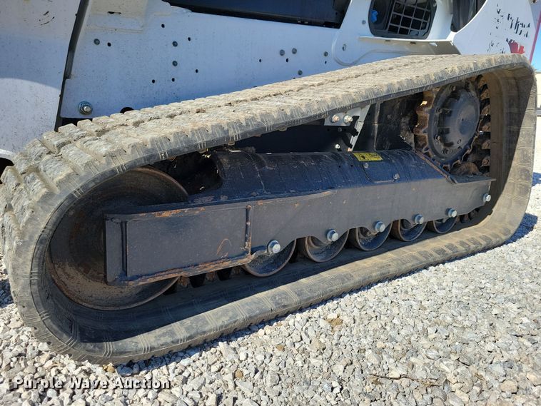 image for item EA2526 2020 Bobcat  T770 tracked skid steer loader
