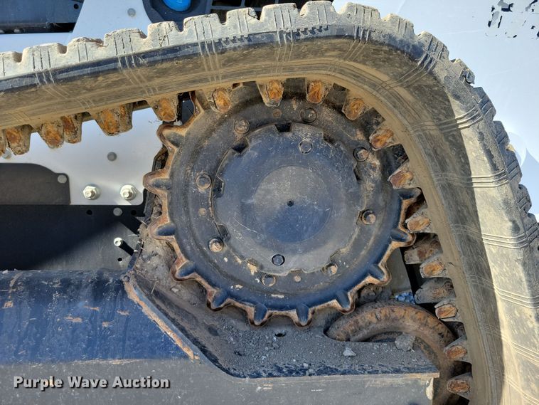 image for item EA2526 2020 Bobcat  T770 tracked skid steer loader