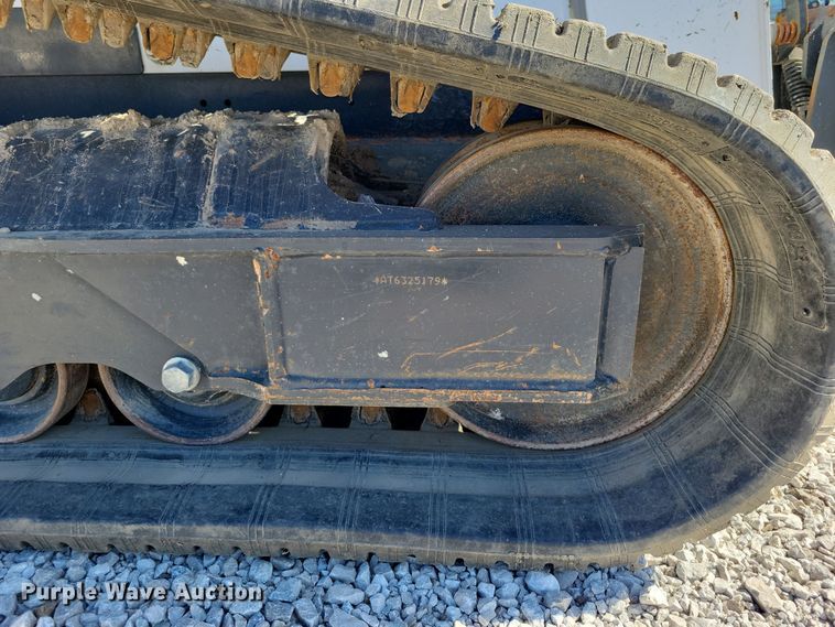 image for item EA2526 2020 Bobcat  T770 tracked skid steer loader