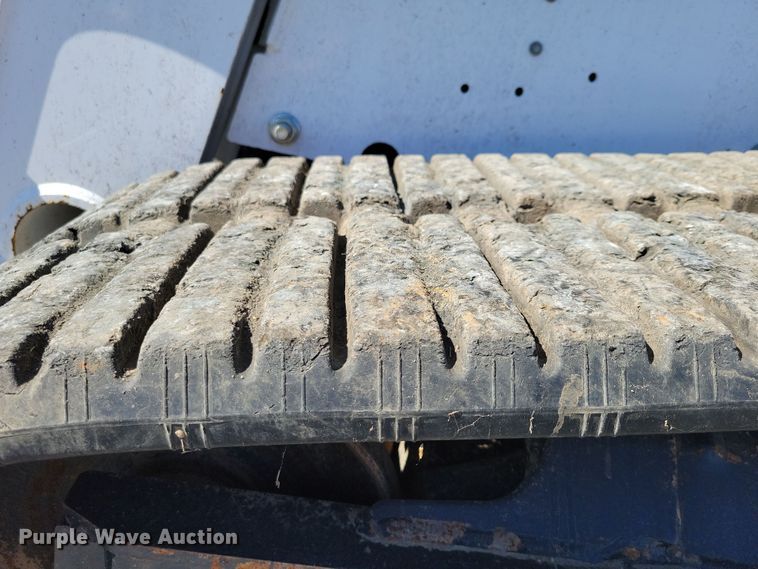 image for item EA2526 2020 Bobcat  T770 tracked skid steer loader