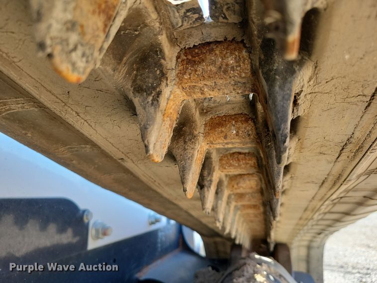 image for item EA2526 2020 Bobcat  T770 tracked skid steer loader