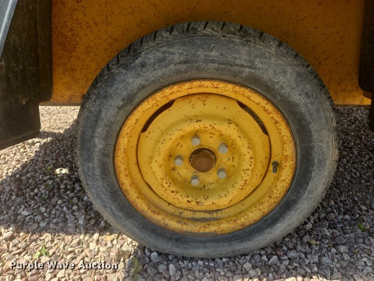 image for item EB0997 1995 Atlas Copco XAS 90 air compressor