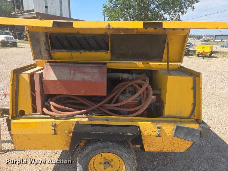 image for item EB0998 1988 Atlas Copco XAS85 air compressor