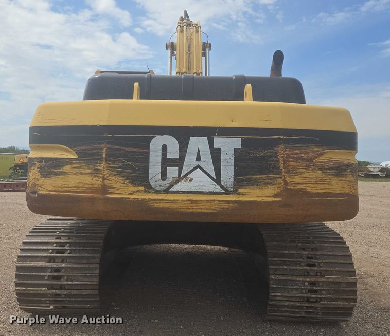 image for item EB0999 1997 Caterpillar 330B L excavator
