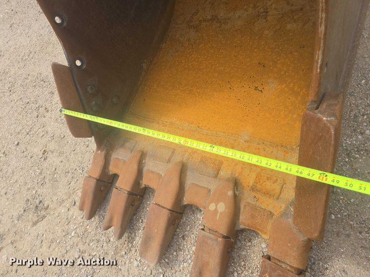 image for item EB0999 1997 Caterpillar 330B L excavator