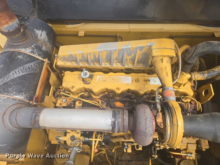 image for item EB0999 1997 Caterpillar 330B L excavator