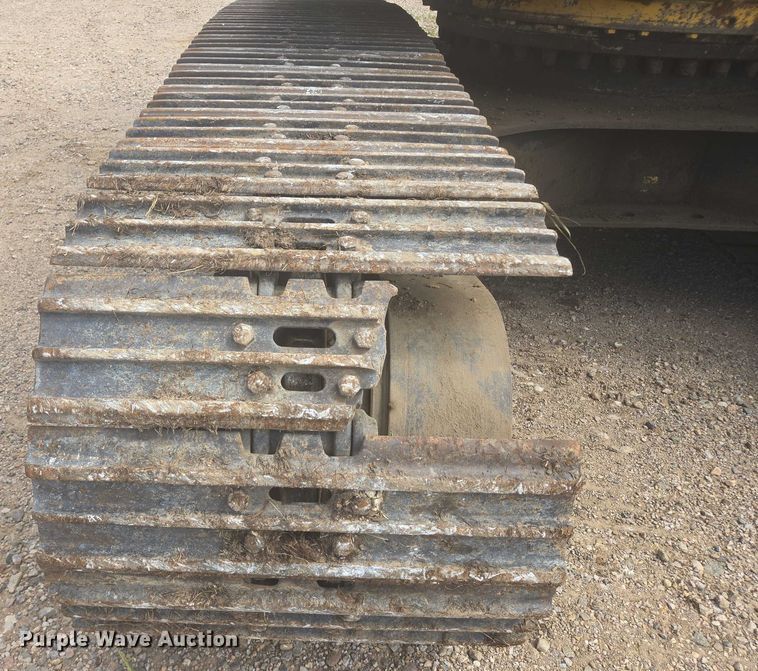 image for item EB0999 1997 Caterpillar 330B L excavator