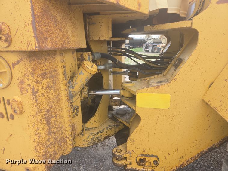 image for item EB1000 1985 Caterpillar 980C wheel loader