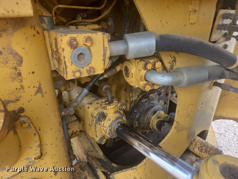 image for item EB1000 1985 Caterpillar 980C wheel loader