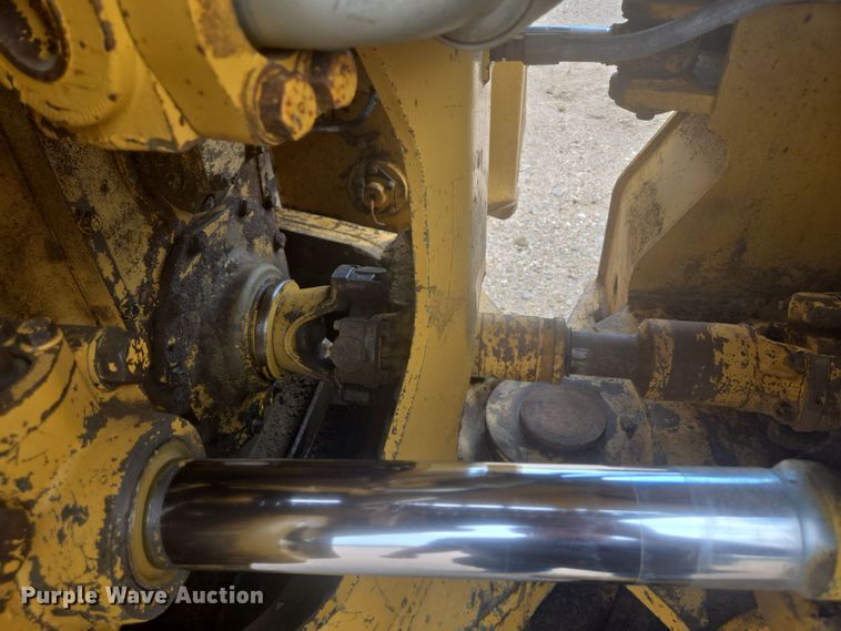 image for item EB1000 1985 Caterpillar 980C wheel loader