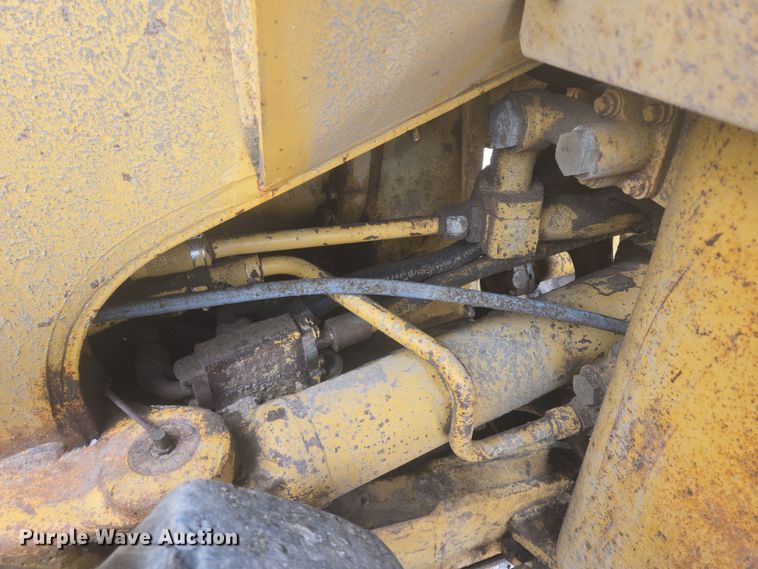 image for item EB1000 1985 Caterpillar 980C wheel loader