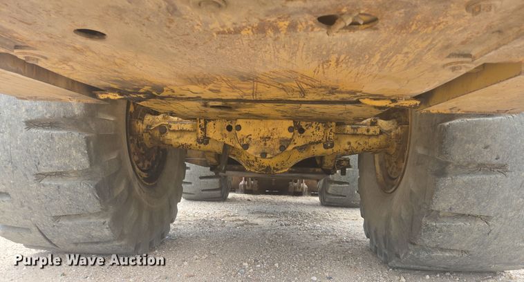 image for item EB1000 1985 Caterpillar 980C wheel loader