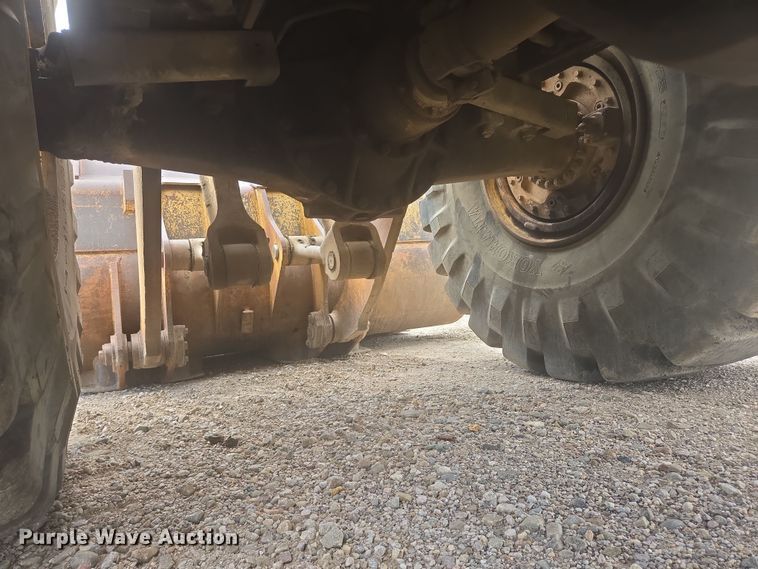 image for item EB1000 1985 Caterpillar 980C wheel loader