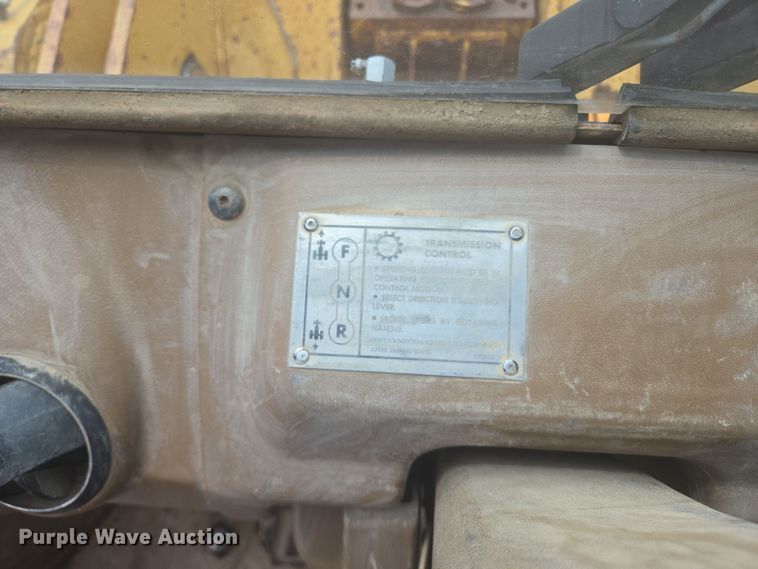 image for item EB1000 1985 Caterpillar 980C wheel loader