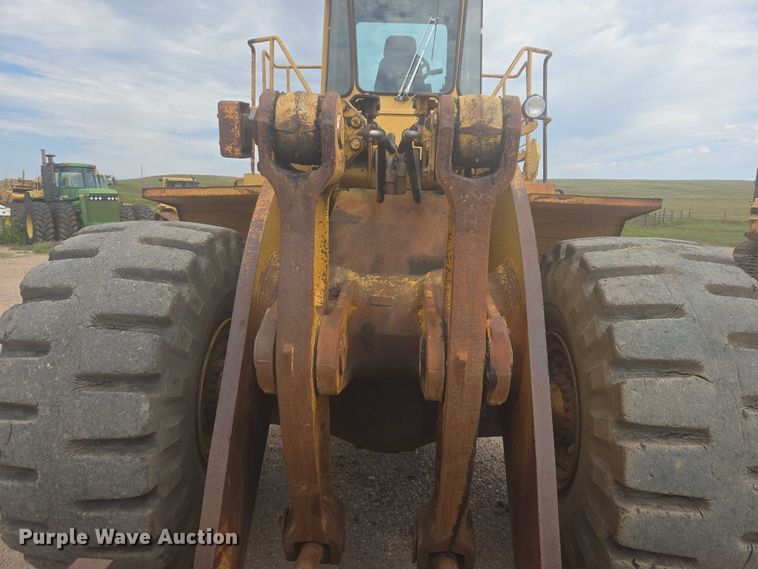 image for item EB1001 1983 Caterpillar 980C wheel loader