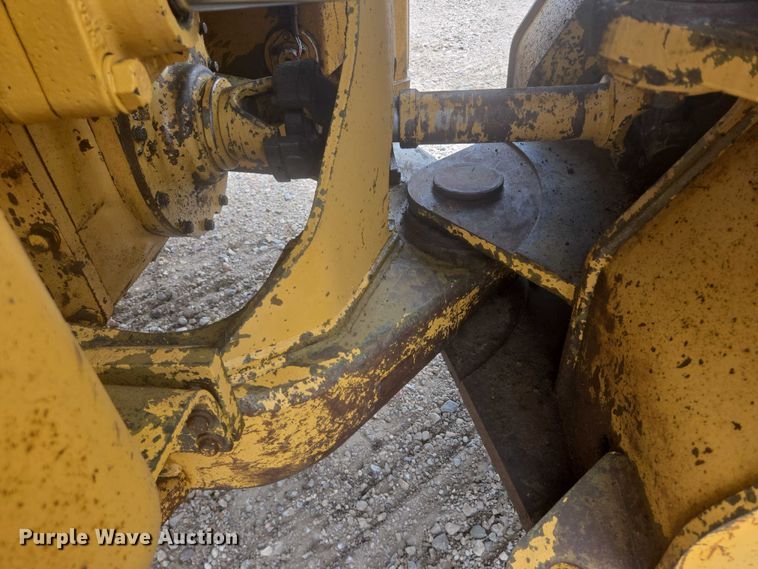 image for item EB1001 1983 Caterpillar 980C wheel loader