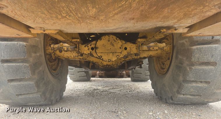 image for item EB1001 1983 Caterpillar 980C wheel loader