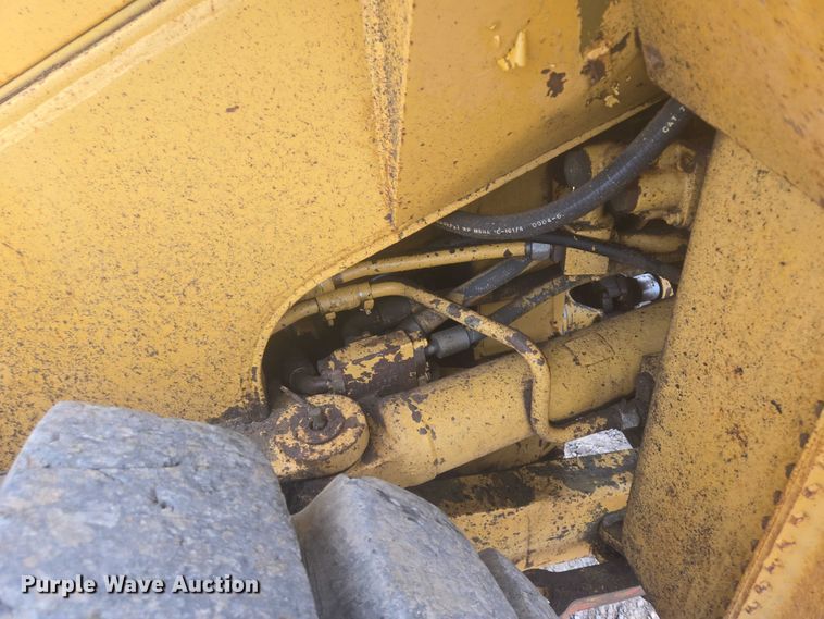 image for item EB1001 1983 Caterpillar 980C wheel loader