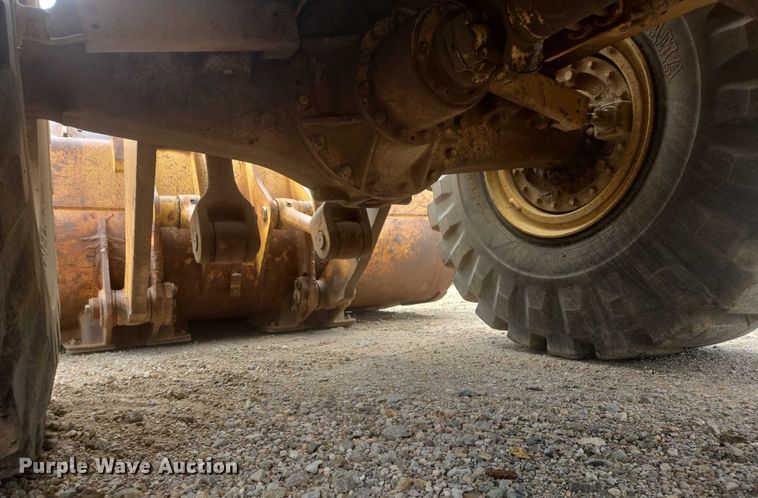 image for item EB1001 1983 Caterpillar 980C wheel loader