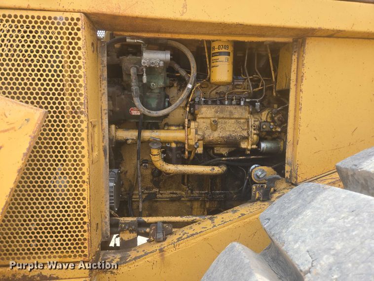 image for item EB1001 1983 Caterpillar 980C wheel loader