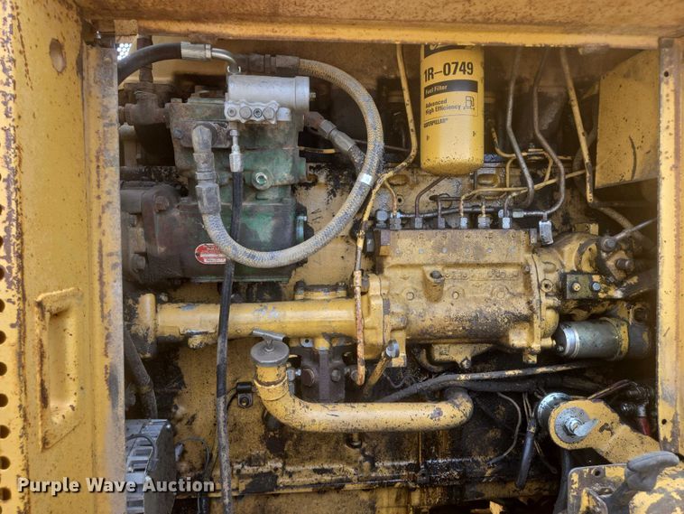 image for item EB1001 1983 Caterpillar 980C wheel loader