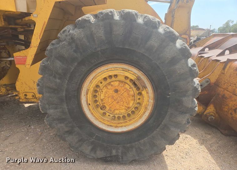 image for item EB1001 1983 Caterpillar 980C wheel loader