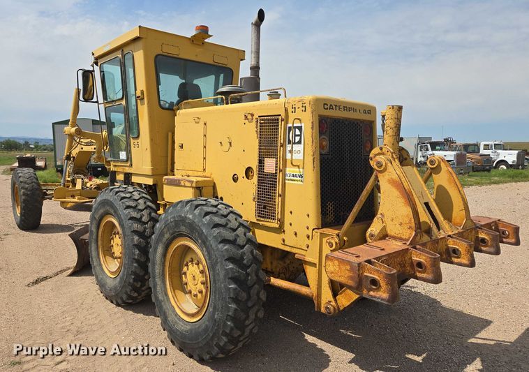 image for item EB1002 1983 Caterpillar 140G motor grader