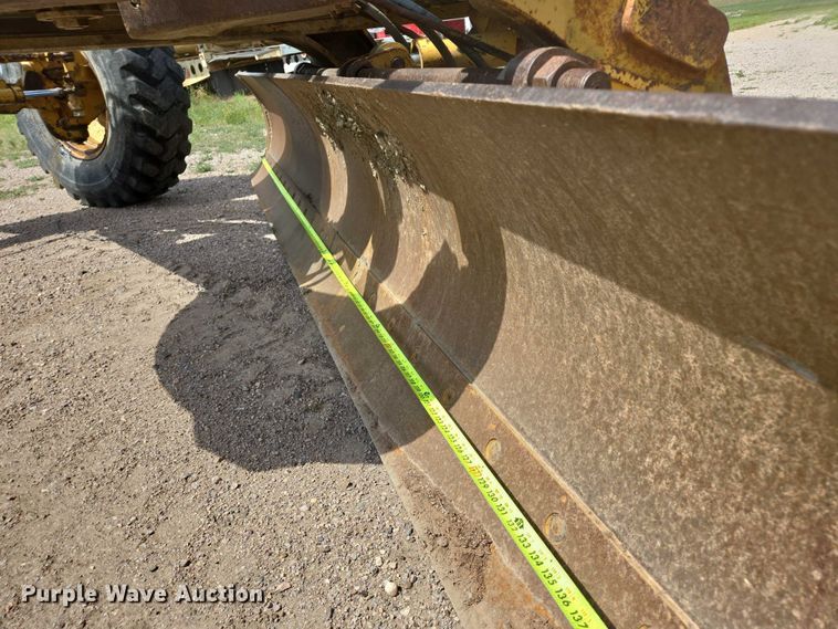 image for item EB1002 1983 Caterpillar 140G motor grader