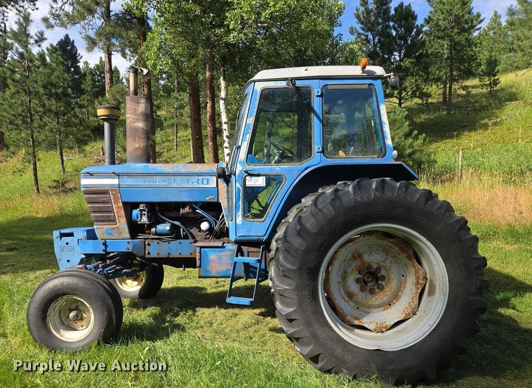 image for item EB1003 Ford 9700 tractor