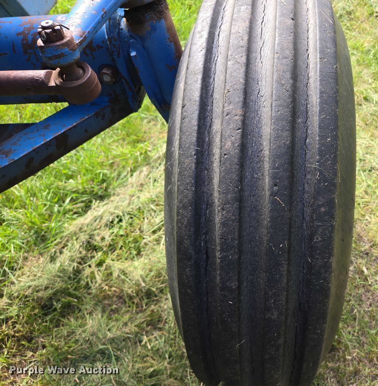 image for item EB1003 Ford 9700 tractor