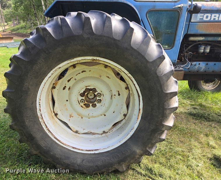 image for item EB1003 Ford 9700 tractor
