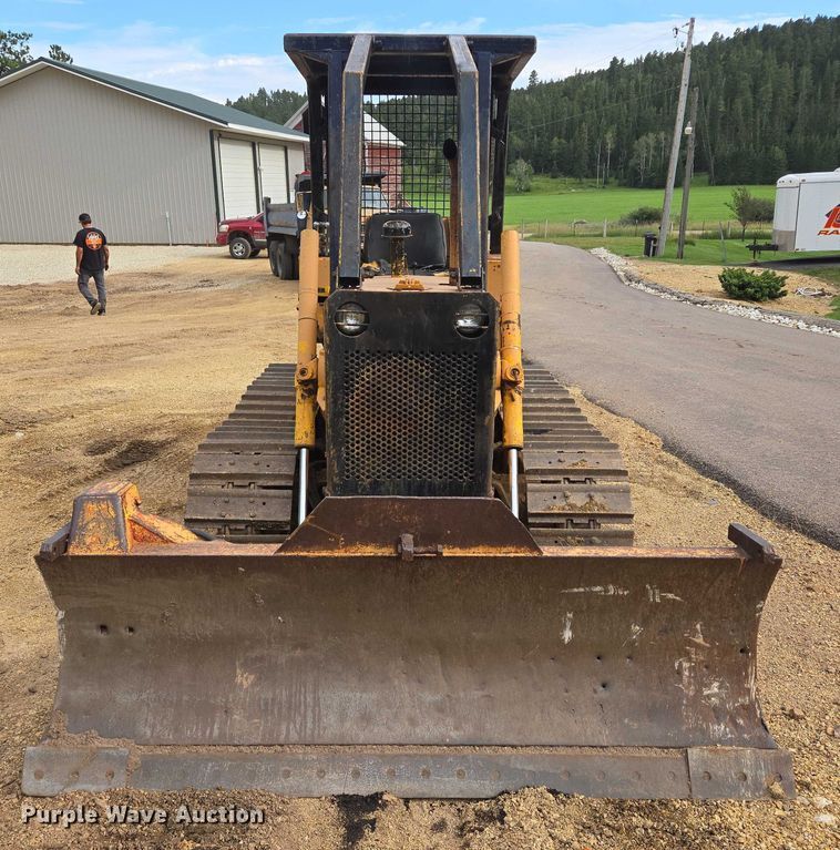 image for item EB1006 Case D450 dozer