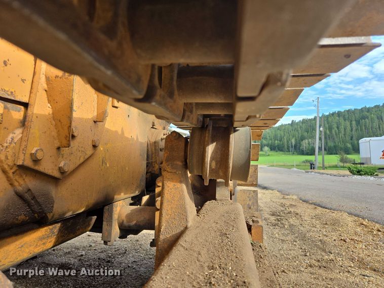 image for item EB1006 Case D450 dozer