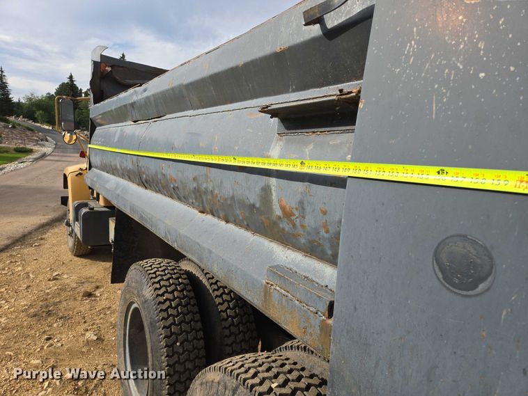 image for item EB1007 1978 Chevrolet 90 dump truck