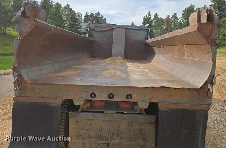 image for item EB1007 1978 Chevrolet 90 dump truck