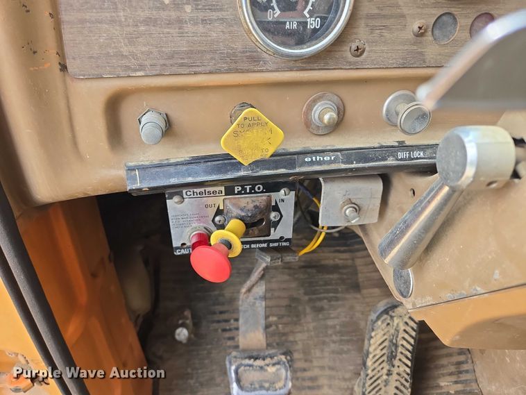 image for item EB1007 1978 Chevrolet 90 dump truck