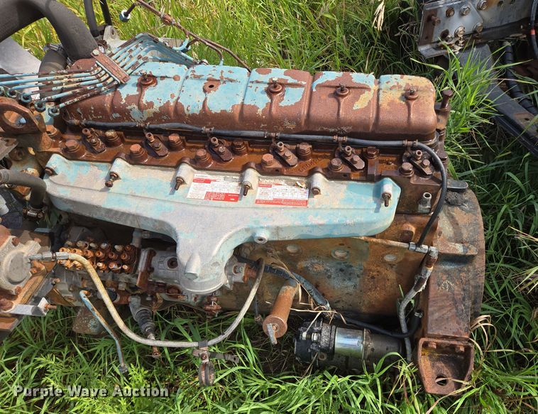 image for item EB1008 1993 International 4900 4x2 bucket truck