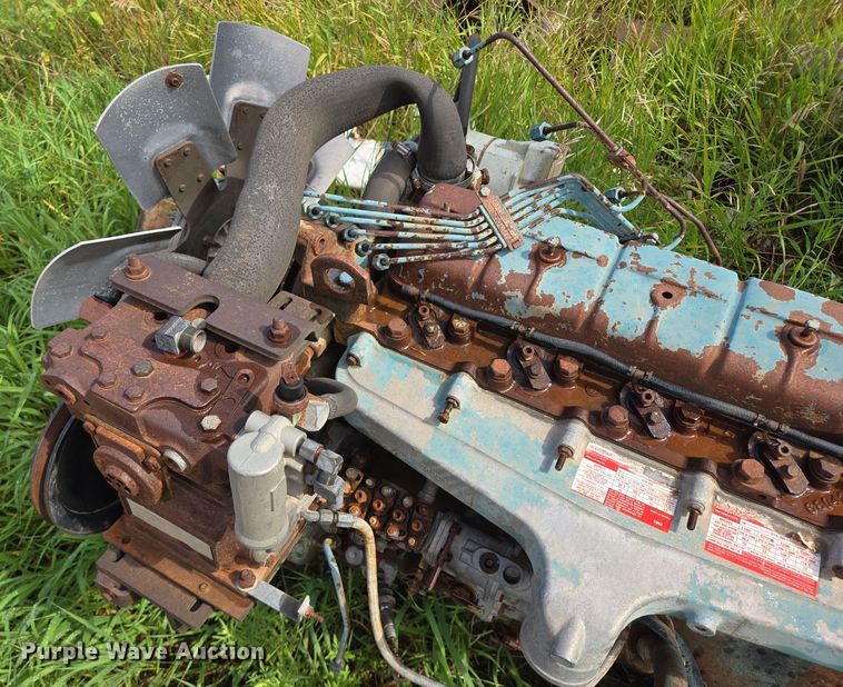 image for item EB1008 1993 International 4900 4x2 bucket truck