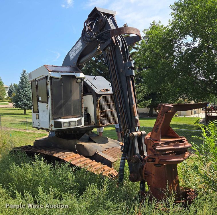 image for item EB1009 Timbco T425-D tree harvester