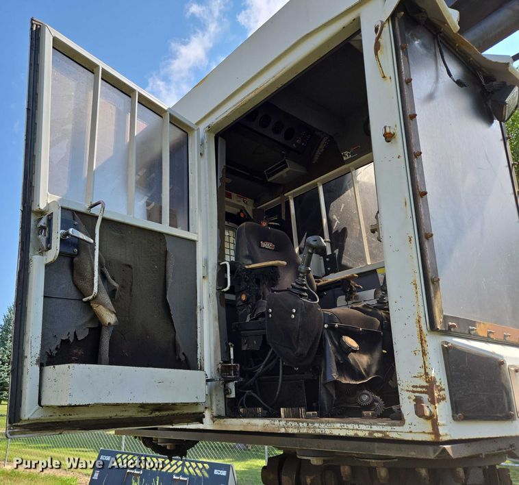 image for item EB1009 Timbco T425-D tree harvester