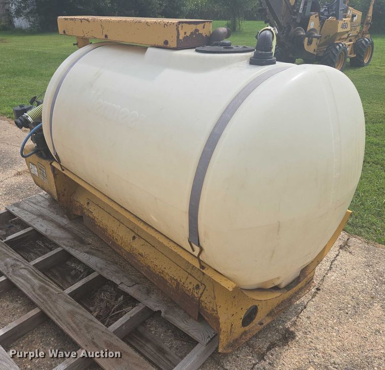 image for item EB1022 Vermeer fluid mixing system