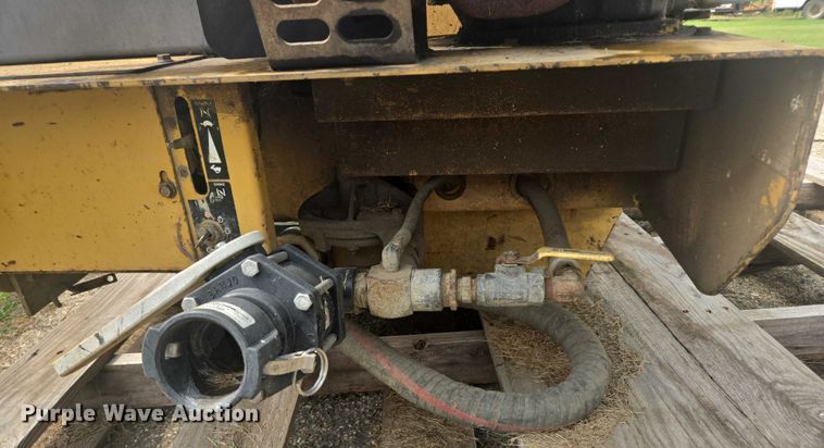 image for item EB1022 Vermeer fluid mixing system