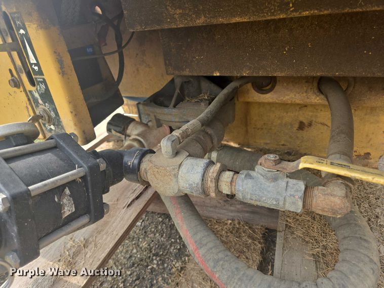 image for item EB1022 Vermeer fluid mixing system