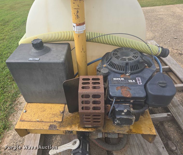 image for item EB1022 Vermeer fluid mixing system