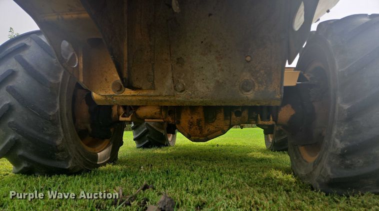 image for item EB1023 1996 Case 460 trencher