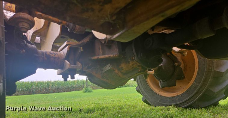 image for item EB1023 1996 Case 460 trencher